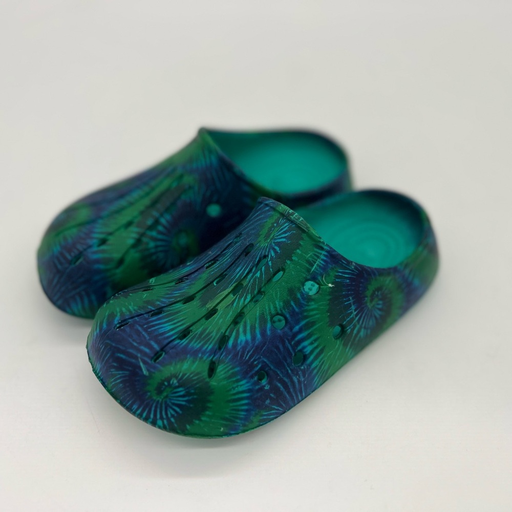 Boys Blue Green Sandals Flip Flops 11T